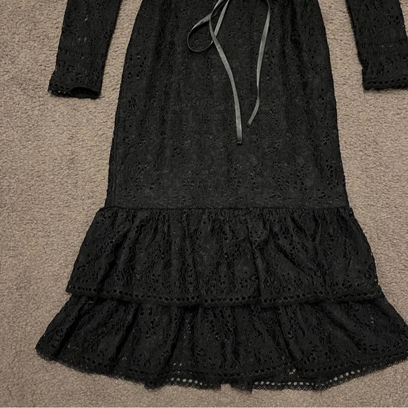 Alexis Sophia Lace Cocktail Midi Dress - Picture 6 of 11